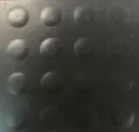 D18
