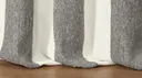 305