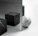 Extra-Reflex Glass