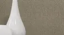 913