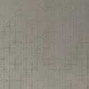 805