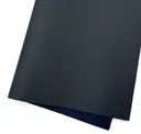 Dunkel Blau