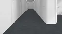 560