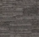 885